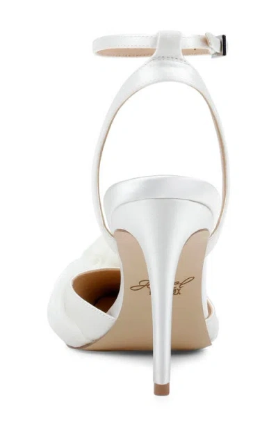 Jewel Badgley Mischka Women's Federica Evening Knot Pumps In White