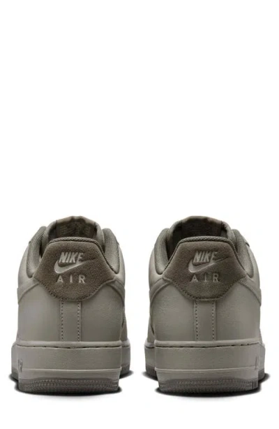 Nike Air Force 1 '07 Basketball Sneaker