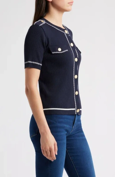 Zoe And Claire Short Sleeve Button-up Top