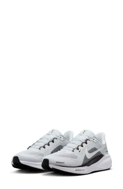 Nike Air Zoom Pegasus 41 Running Shoe In White