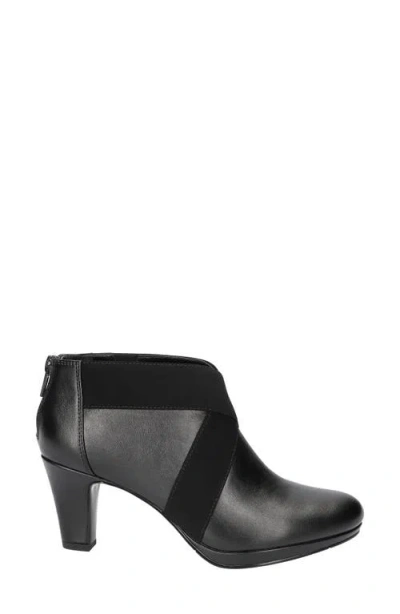 Easy Street Spice Bootie