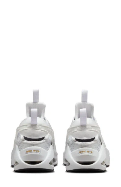 Nike Air Max Craze Sneaker