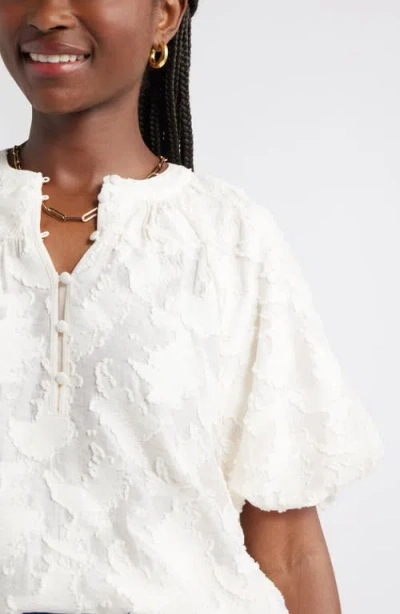 Caslonr Caslon(r) Floral Jacquard Puff Sleeve Top