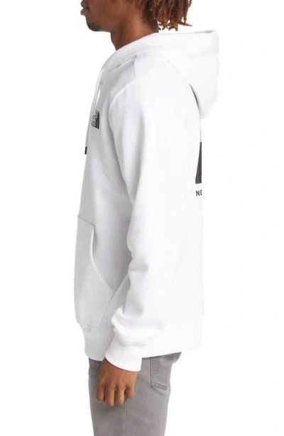 The North Face Never Stop Exploring Box Logo Graphic Hoodie In White