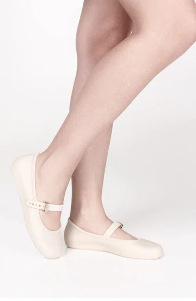 Melissa Soft Ballerina Flat