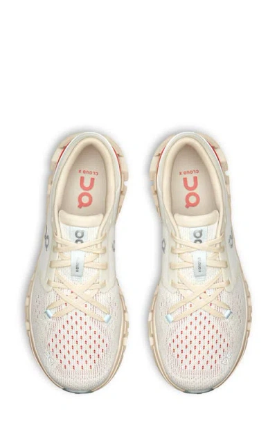 On Cloud X 4 Training Shoe