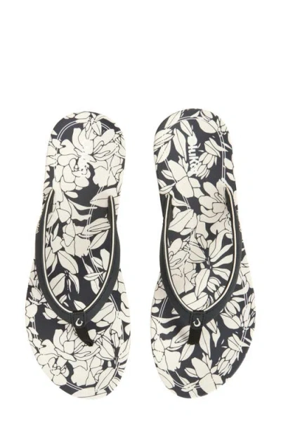 Olukai Uiki Water Resistant Flip Flop