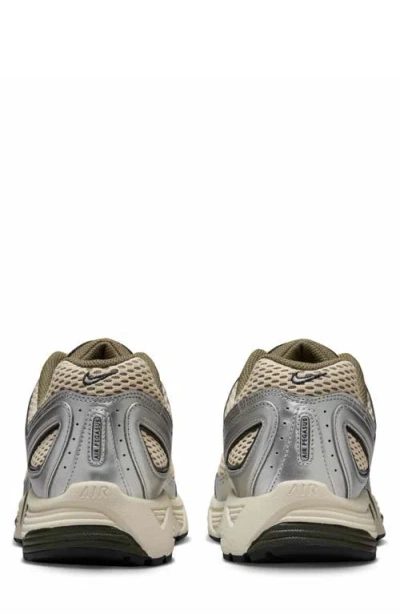 Nike Air Pegasus 2005 Sneaker