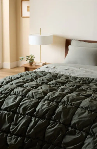 Parachute Cozy Quilted Organic Cotton Comforter In Black