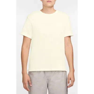 Nike Sportswear Chill Thermal T-shirt