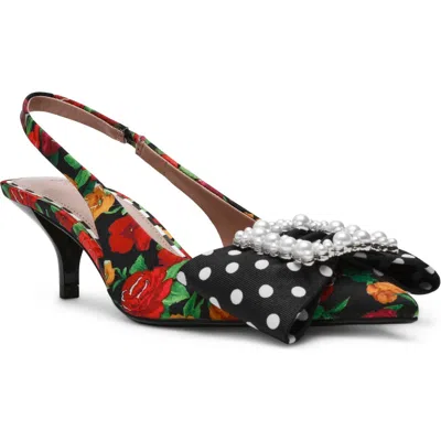 Betsey Johnson Madelyne Pointed Toe Slingback