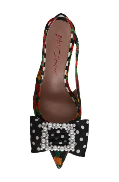 Betsey Johnson Madelyne Pointed Toe Slingback