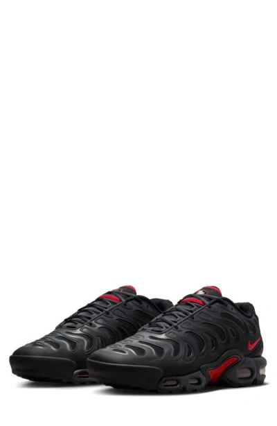 Nike Air Max Plus Drift Sneaker