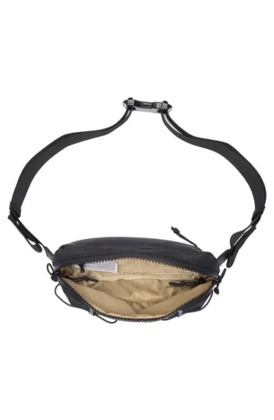 The North Face Terra Lumbar 1-liter Belt Bag