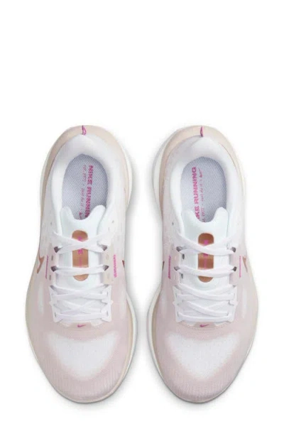 Nike Vomero 17 Running Shoe