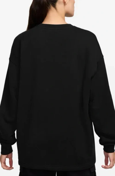 Nike Sportswear Street Crewneck Graphic Sweatshirt