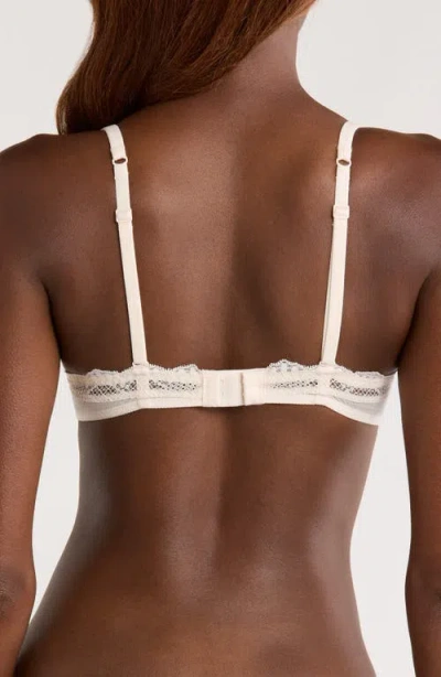 Simone Perele Candide Underwire Plunge Bra In White