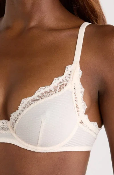 Simone Perele Candide Underwire Plunge Bra In White