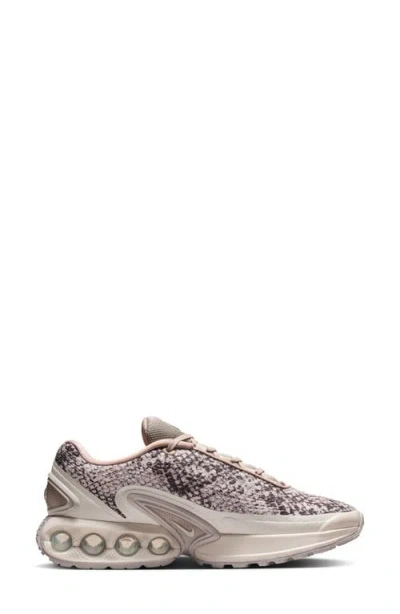 Nike Air Max Dn Sneaker