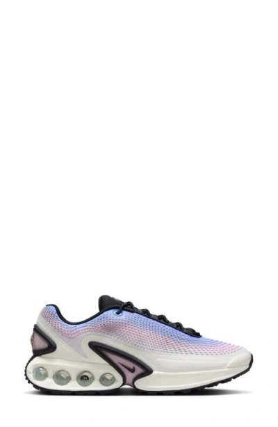 Nike Air Max Dn Sneaker