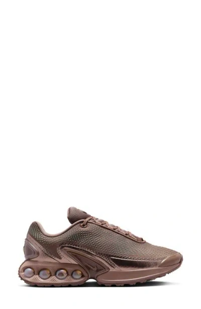 Nike Air Max Dn Sneaker