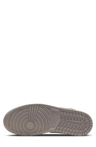 Jordan Air  1 Mid Sneaker