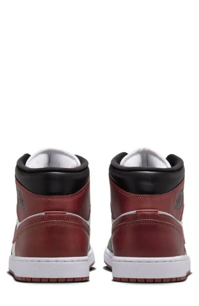 Jordan Air  1 Mid Sneaker