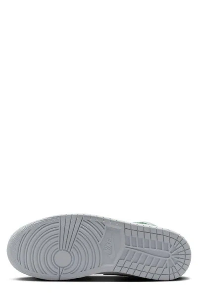 Jordan Air  1 Mid Sneaker