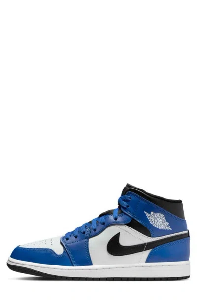 Jordan Air  1 Mid Sneaker