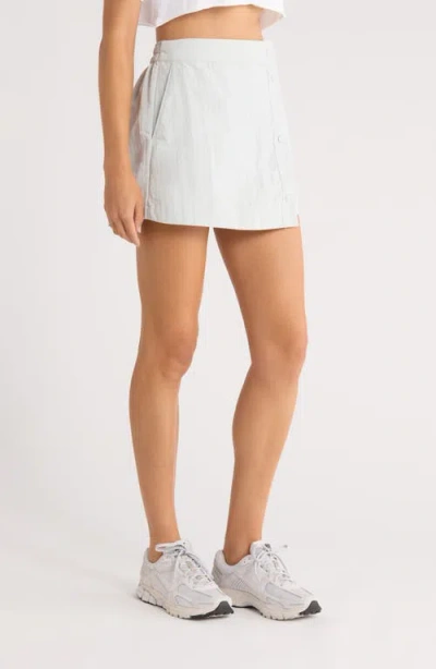Nike Sportswear Essential Water Repellent Woven Skort