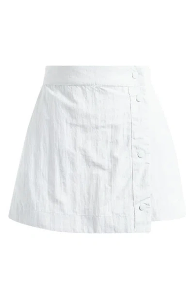 Nike Sportswear Essential Water Repellent Woven Skort