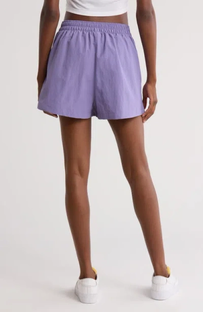 Nike Sportswear Essential Water Repellent Woven Skort