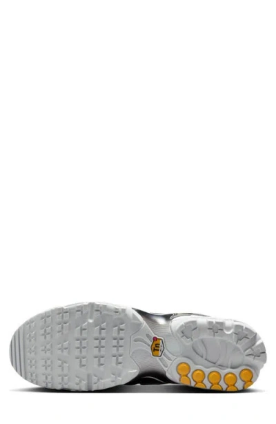 Nike Air Max Plus Sneaker