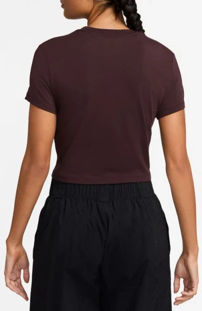 Nike Sportswear Crop T-shirt