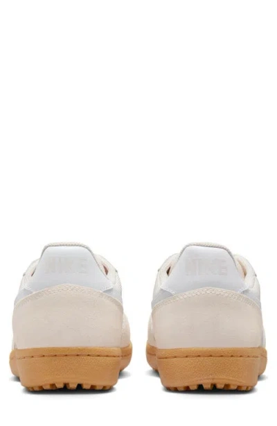 Nike Field General Sneaker