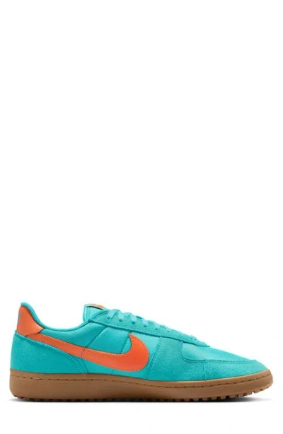 Nike Field General Sneaker