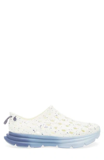 Kane Gender Inclusive Revive Shoe