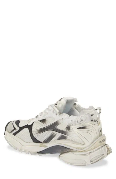 Balenciaga Runner Sneaker
