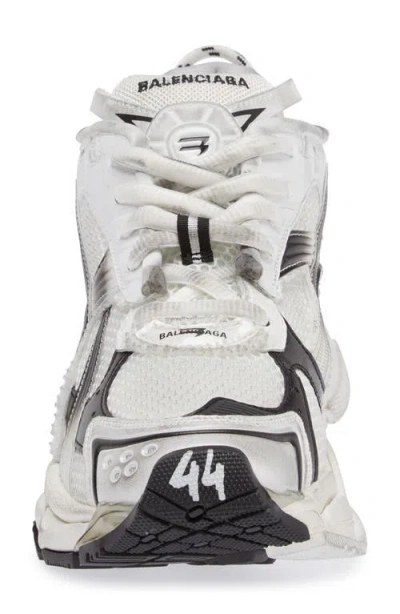 Balenciaga Runner Sneaker