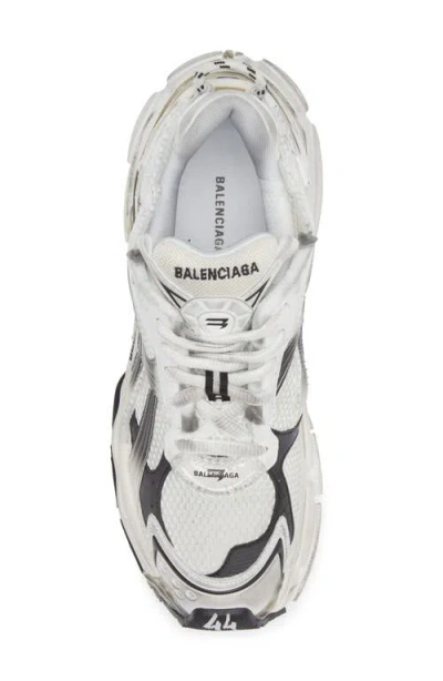 Balenciaga Runner Sneaker