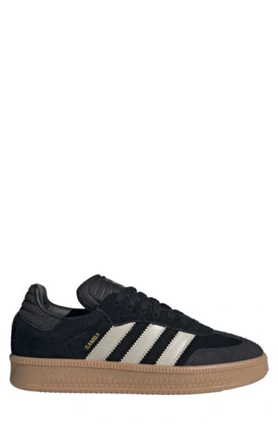 Adidas Originals Adidas Gender Inclusive Samba Xlg Sneaker