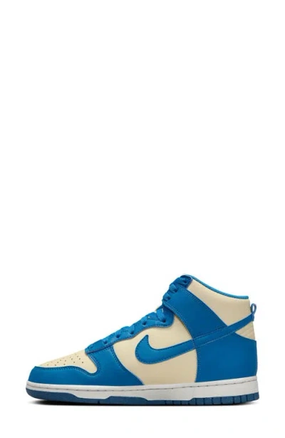 Nike Dunk Hi Basketball Sneaker