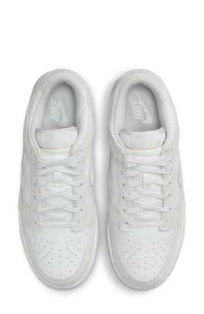 Nike Dunk Low Basketball Sneaker