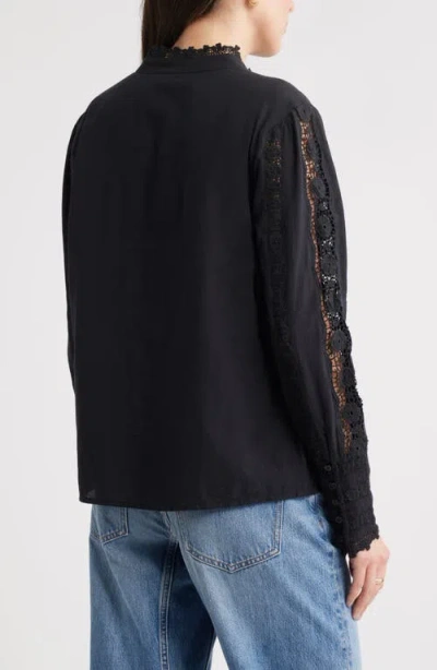 Caslonr Caslon(r) Pretty Lace Panel Button-up Shirt