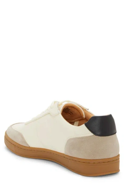 Vince Camuto Bayrd Sneaker