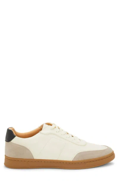 Vince Camuto Bayrd Sneaker