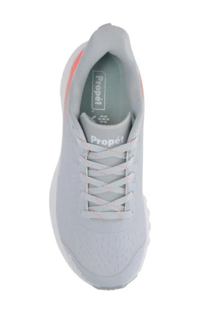 Propét One Evolve Walking Sneaker