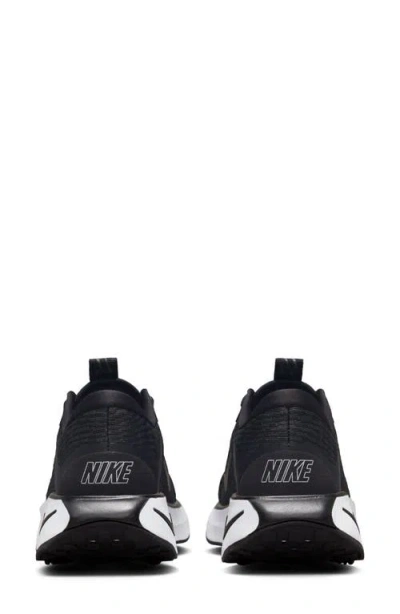 Nike Motiva Road Runner Walking Shoe