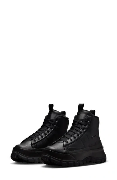 Nike Blazer Roam Mid Winterized Sneaker