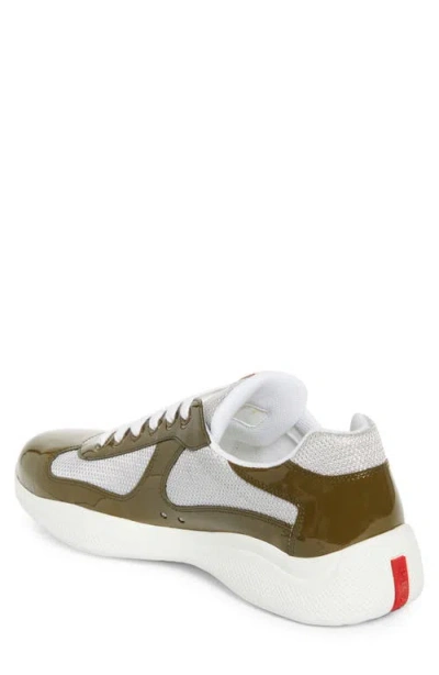 Prada Round Head Low-cut Sneakers